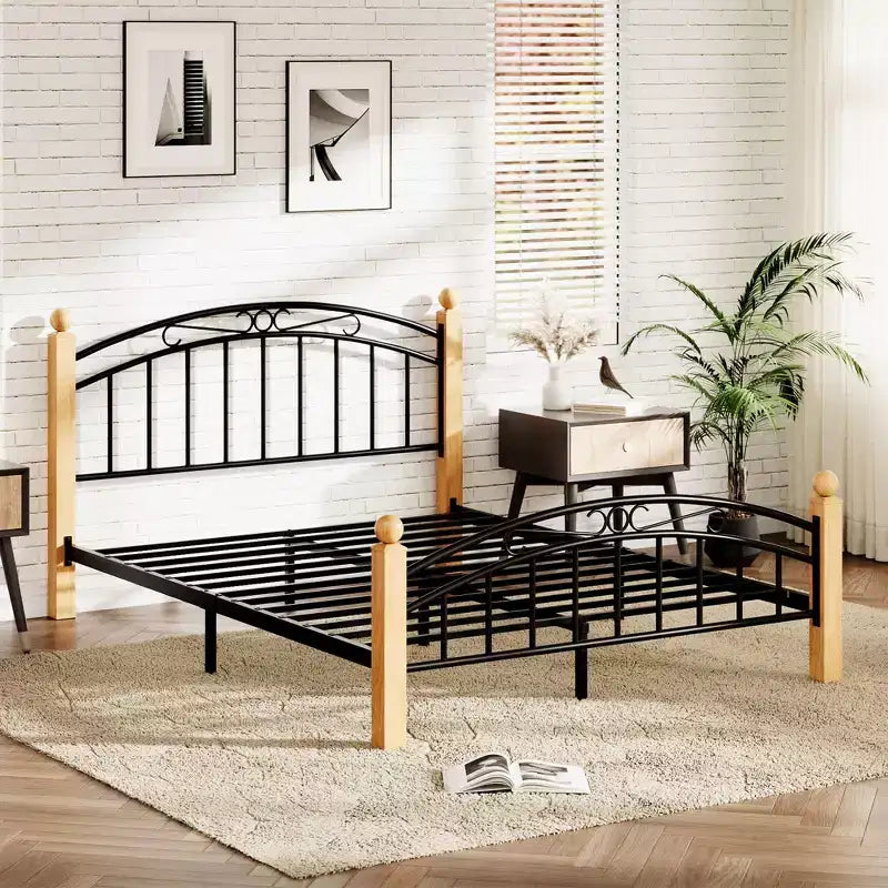 Struttura letto a piattaforma in legno con testiera, nessuna molla richiesta, vano portaoggetti sotto il letto